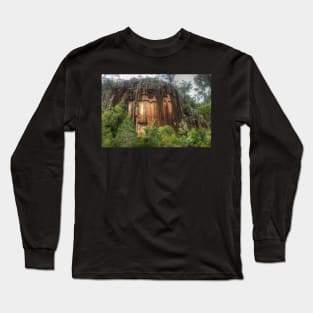 Sawn Rocks - Mount Kaputar National Park Long Sleeve T-Shirt